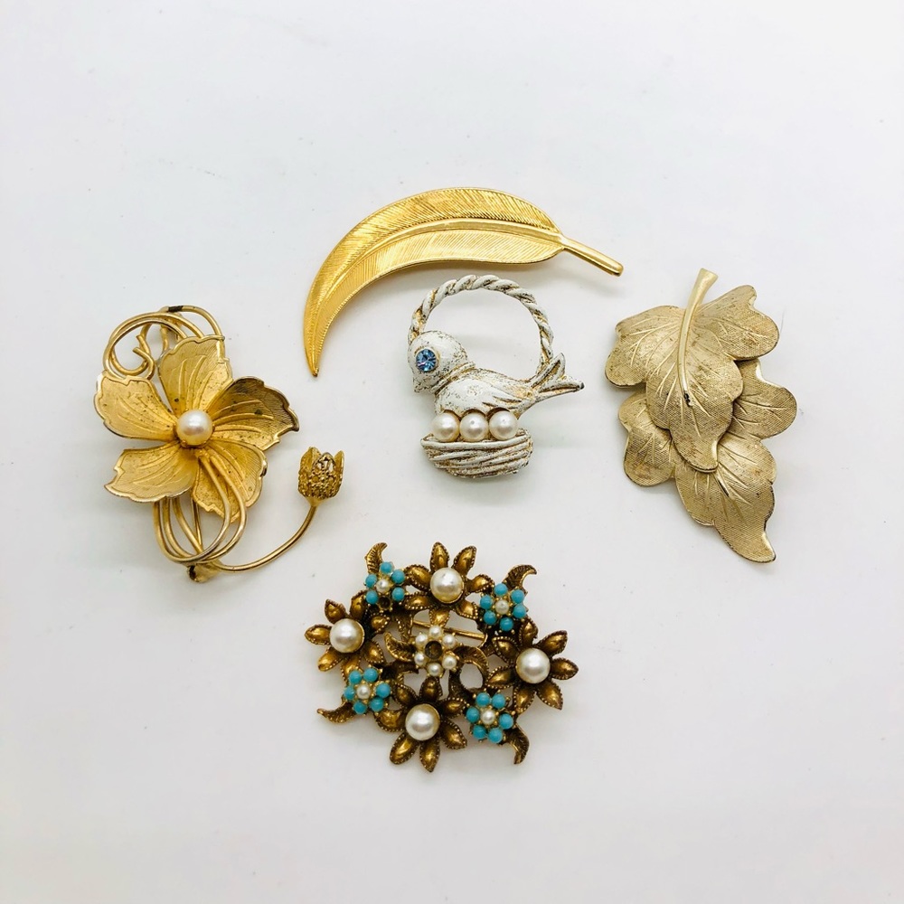Vintage Brooch lot